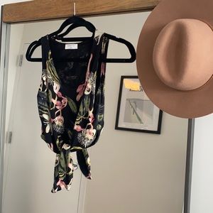 Aritzia Babaton Jeronimo top